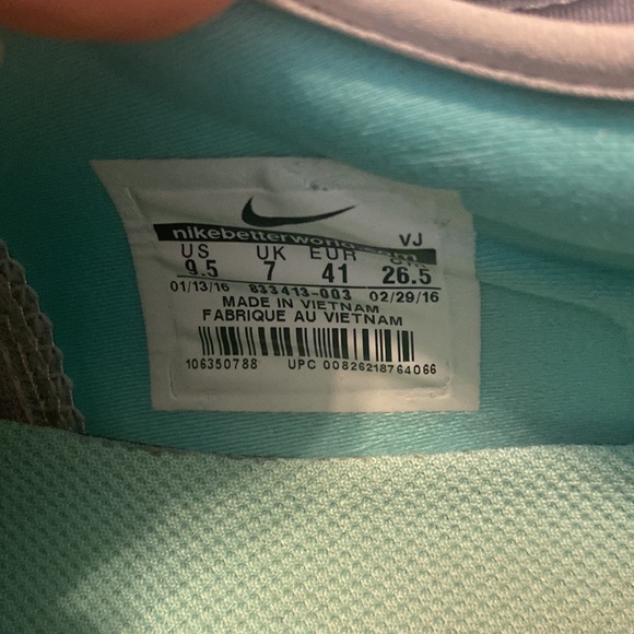 Nike Free - Picture 3 of 4